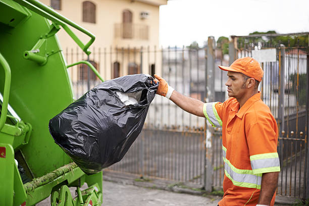 Best Construction Debris Removal  in Garrettsville, OH